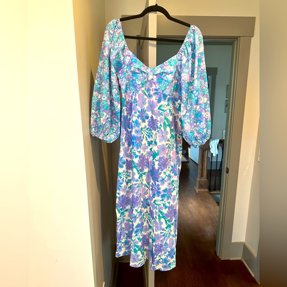 4 Sienna Floral Midi Dress